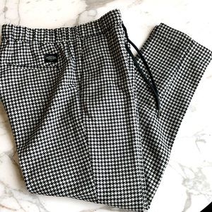 Black and White houndstooth drawstring pant